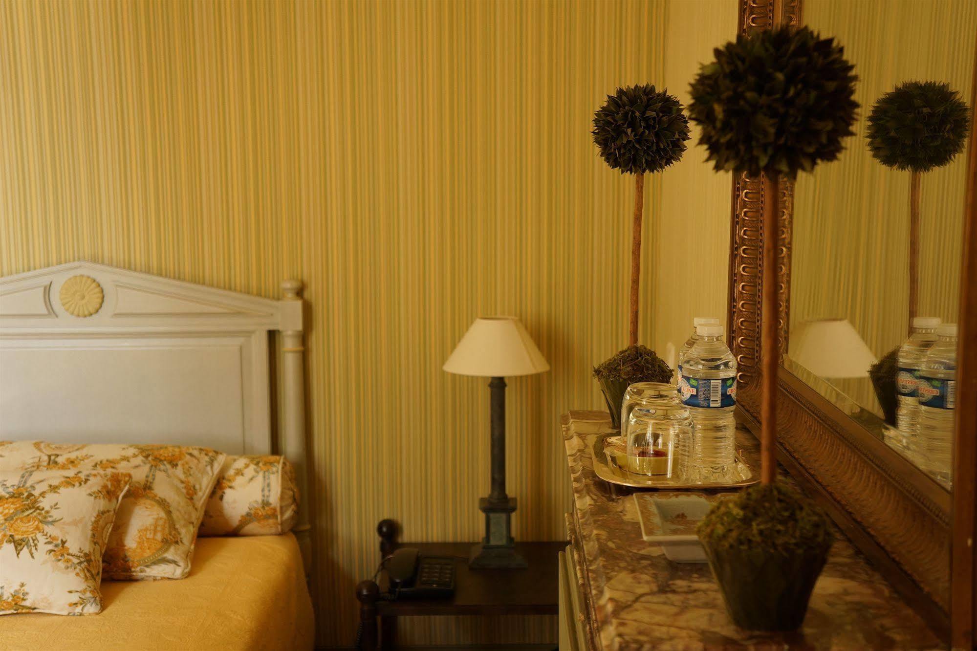 Chateau De Reignac Hotel ภายนอก รูปภาพ
