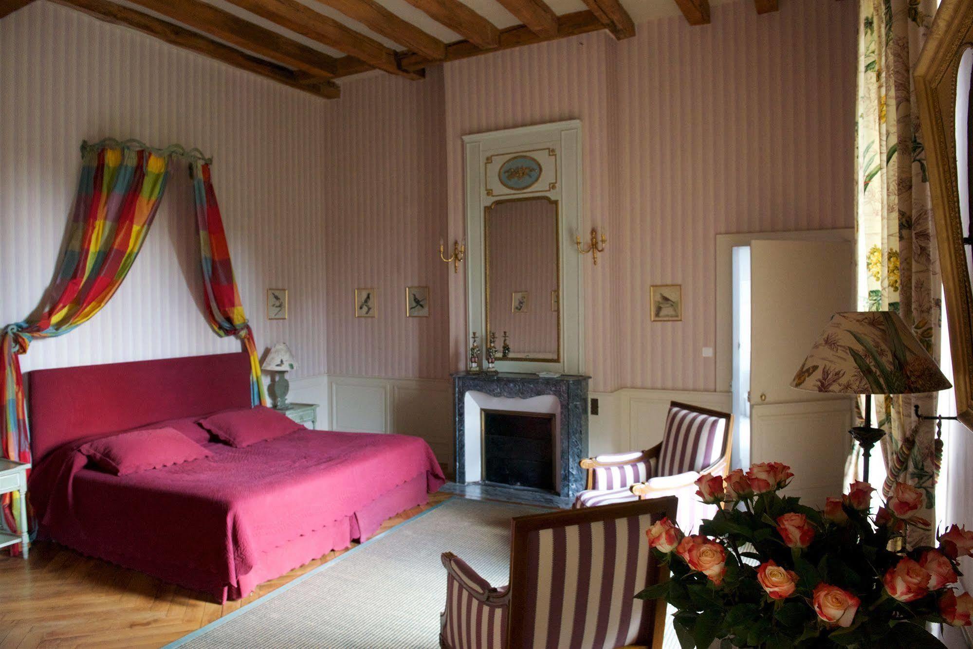 Chateau De Reignac Hotel ภายนอก รูปภาพ