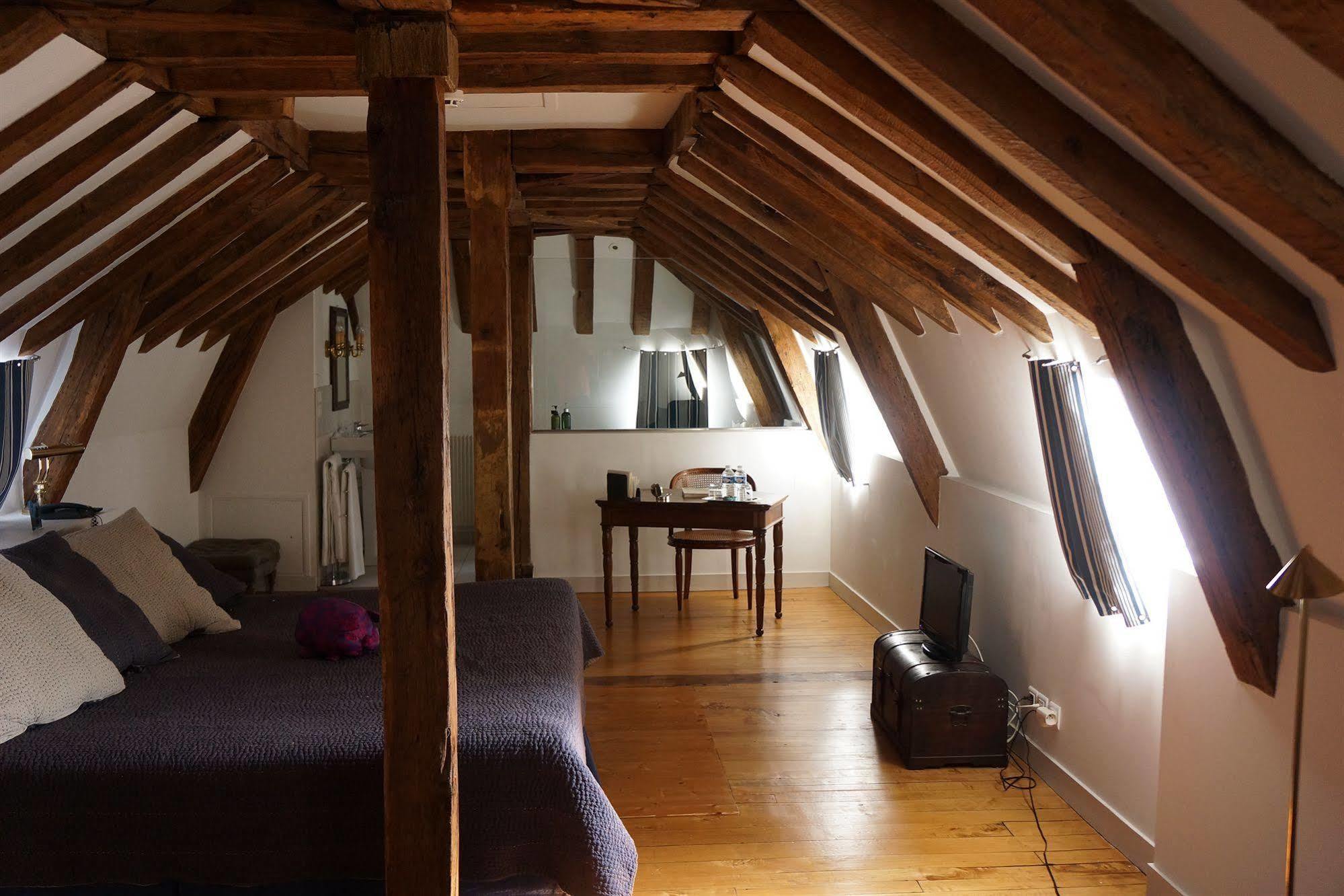Chateau De Reignac Hotel ภายนอก รูปภาพ